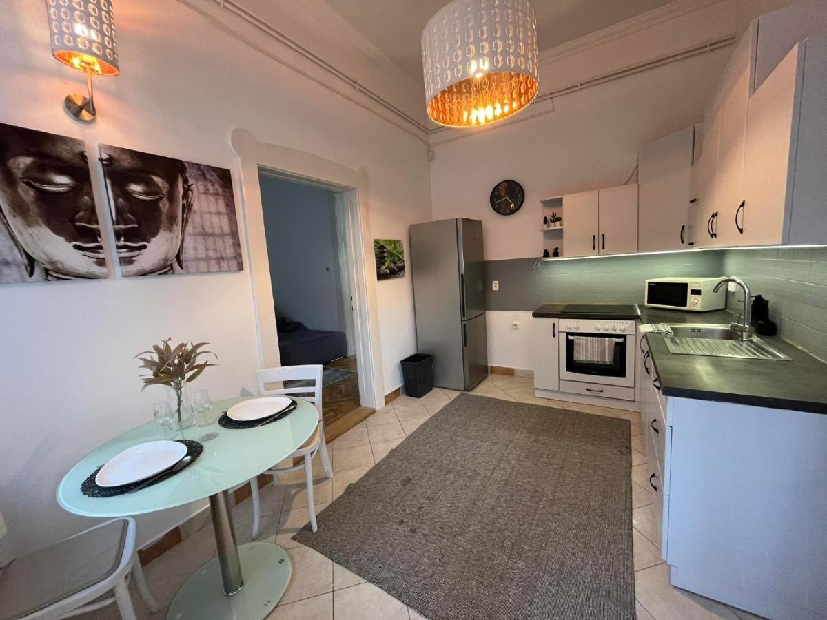 Szeged Apartman מראה חיצוני תמונה